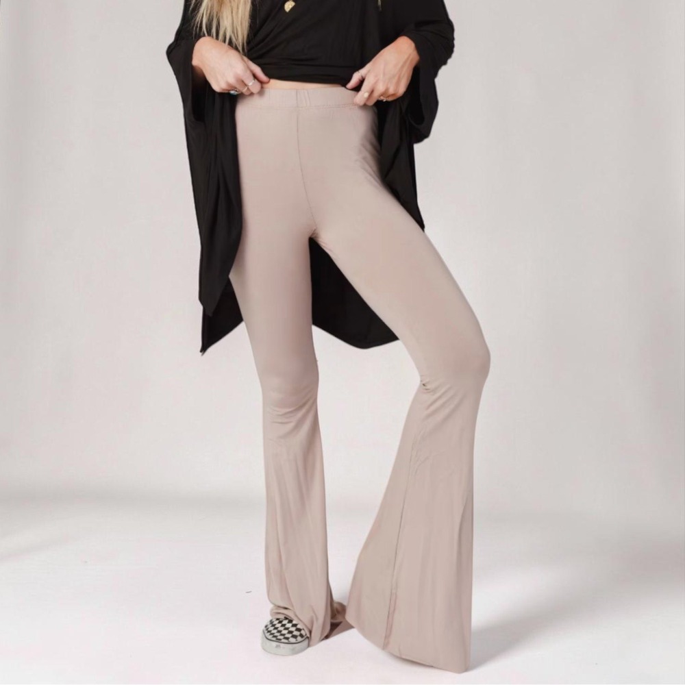 NWT Three Bird Nest L Cher Raw Edge Flare Pants Mocha Boho Festival Hippie 70s
